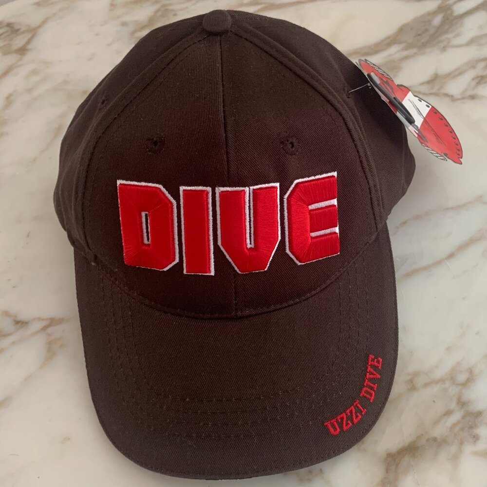 Uzzi Dive Cap #DV65 - NWT